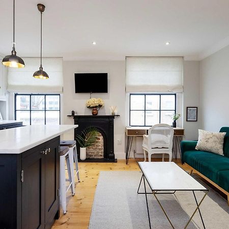 Veeve - Bloomsbury Culture Apartment Лондон Екстериор снимка